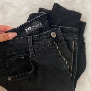 ZARA Skinny Jeans